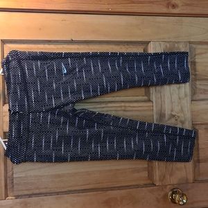 Nike black and white cropped leggings. Dri fit, size medium
